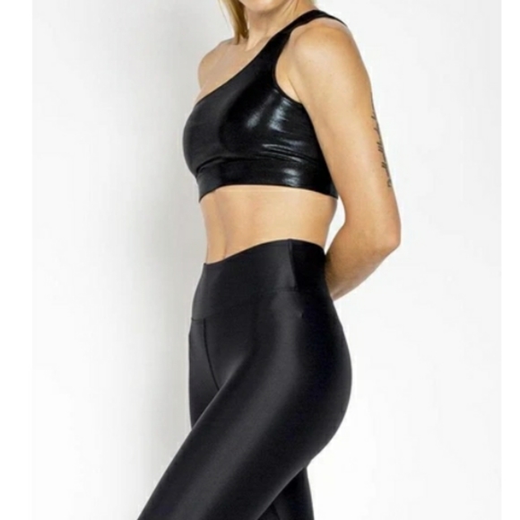 HEROINE SPORT Workout Set